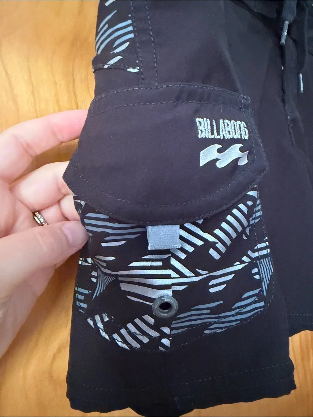 Billabong Women’s Black Board Shorts Size 5 Surf Swim Beach Quick